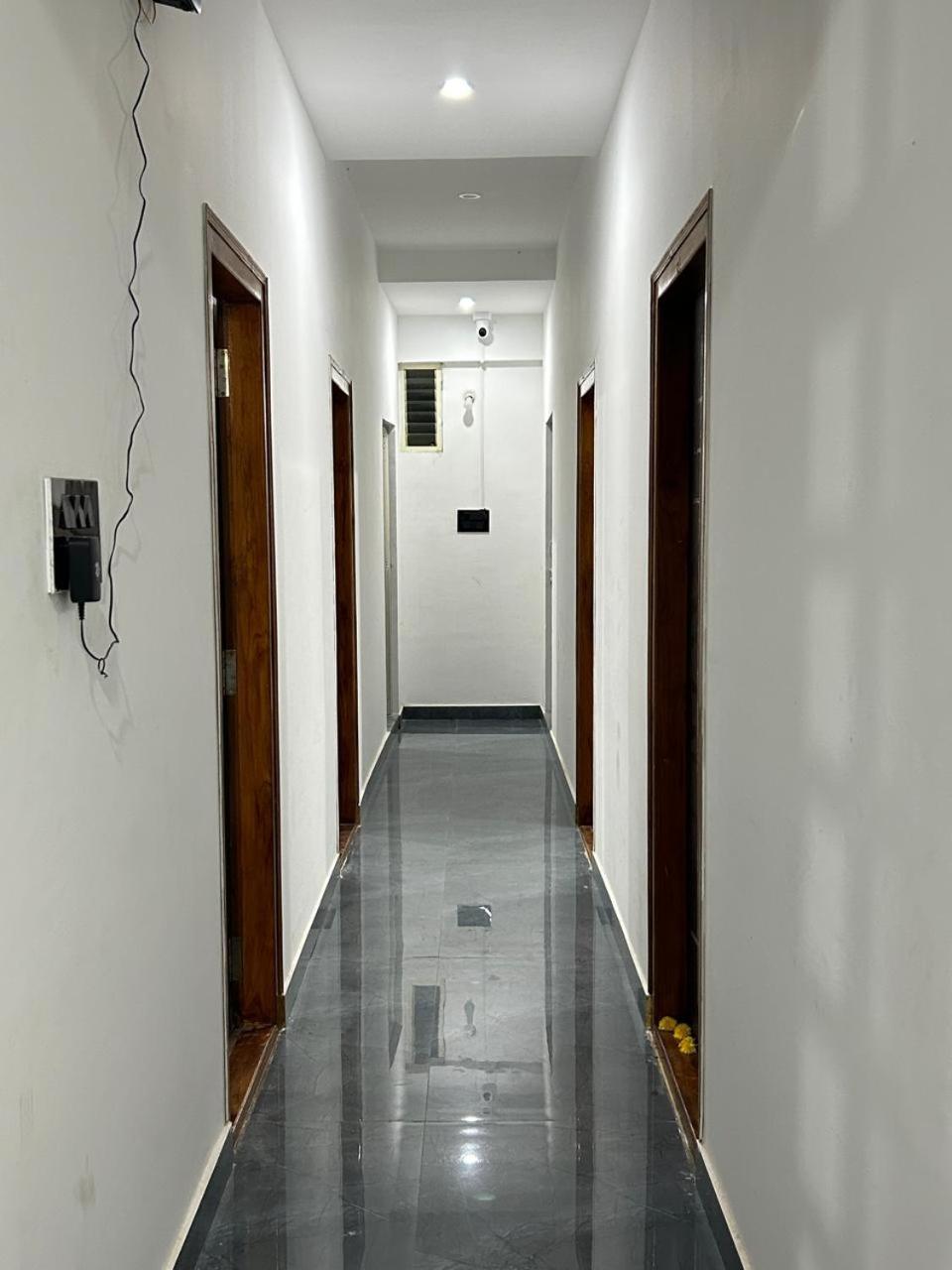 Travel Inn Mysore Vanivilasa Puram Экстерьер фото